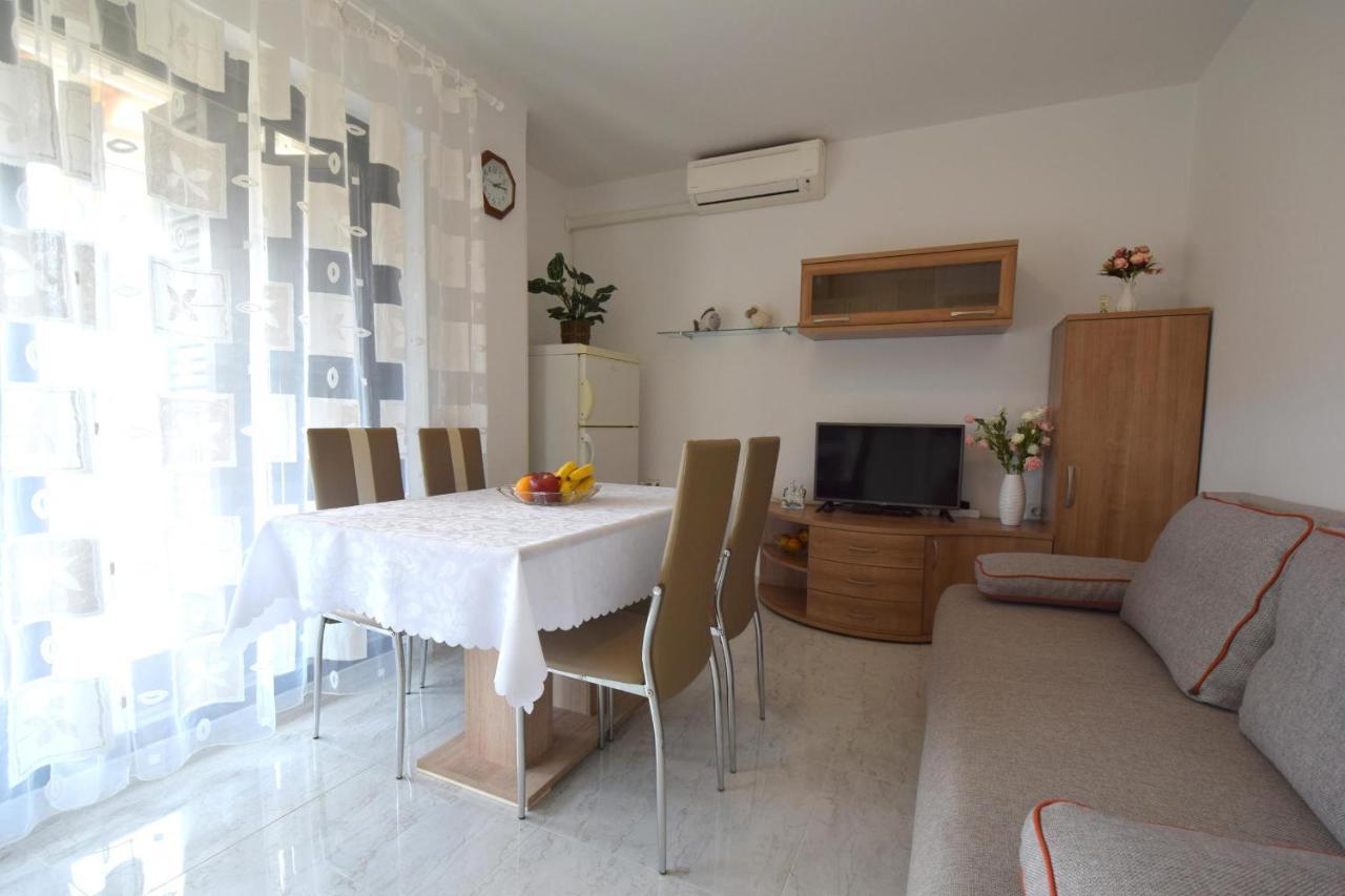 Apartment Biserka مالينسكا المظهر الخارجي الصورة