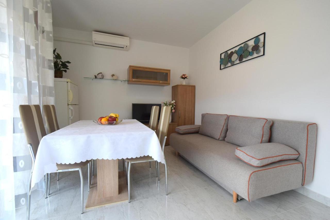 Apartment Biserka مالينسكا المظهر الخارجي الصورة